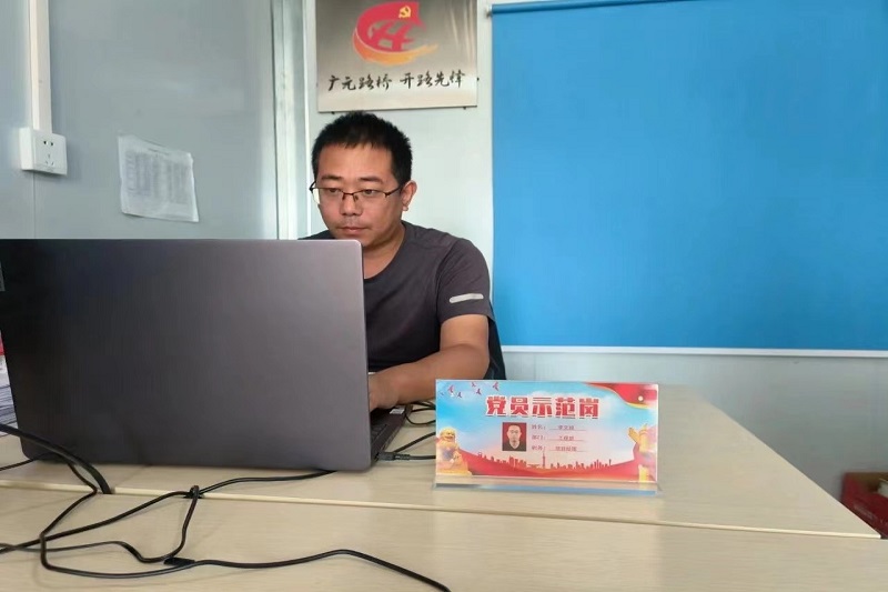 黨員示范崗┃亮身份樹標桿，爭當開路先鋒